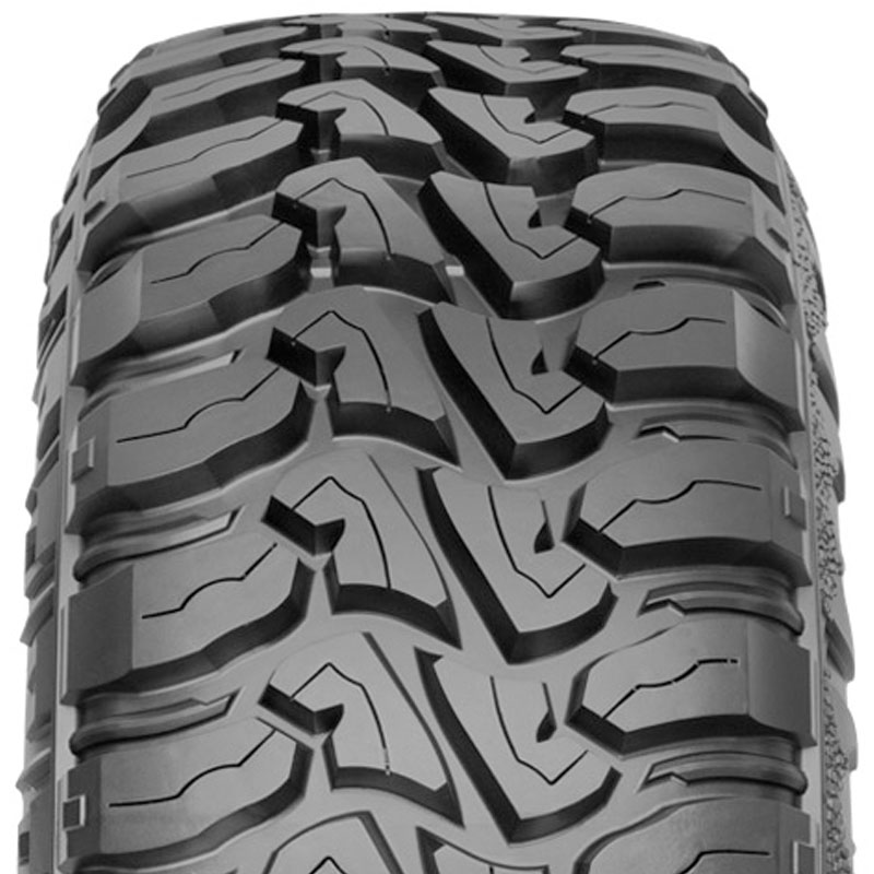 Nexen Roadian MTX RM7 (1)